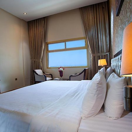 Manama Tower Hotel Eksteriør billede