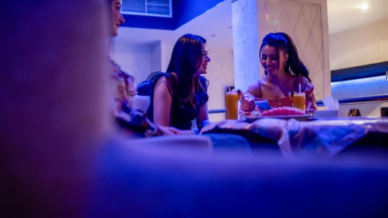Manama Tower Hotel Eksteriør billede