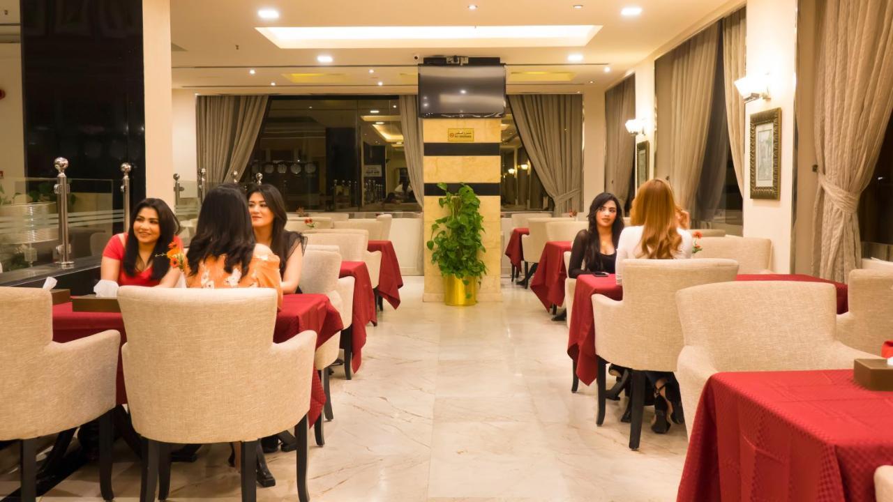 Manama Tower Hotel Eksteriør billede